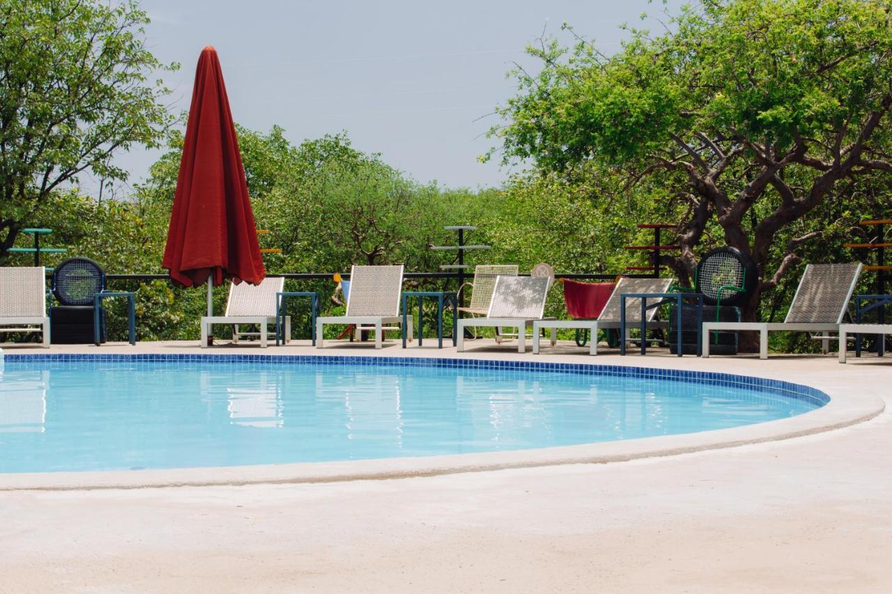 Etosha Safari Camping2Go Okaukuejo Eksteriør billede
